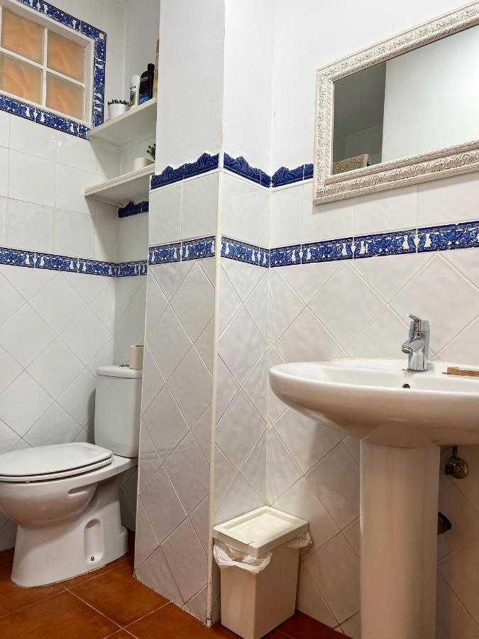 Iyourbasics Lovely Apartment Hinestrosa 23 Free Wifi&Ac Málaga Eksteriør billede