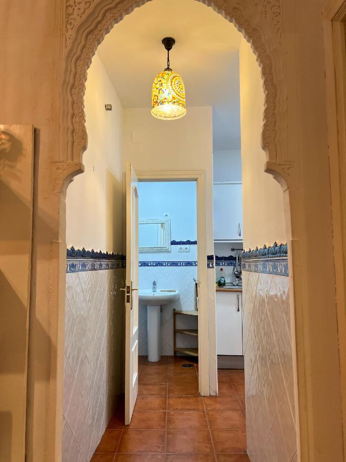 Iyourbasics Lovely Apartment Hinestrosa 23 Free Wifi&Ac Málaga Eksteriør billede
